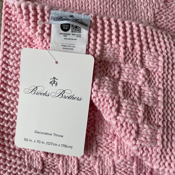 Brooks Brothers Pink Bow Knitted Throw Blanket 50x70 Designer Spring Decor NEW - Picture 9 of 15